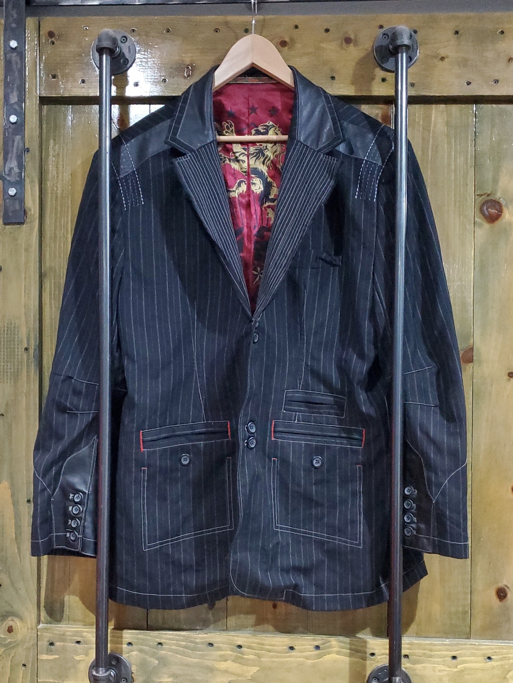 Vintage Black Pinstripe Sport Coat Red Inner Lining Gold Lion Crest Embroidery